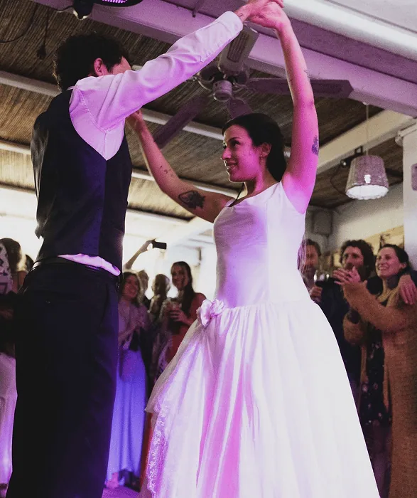 Pareja bailando